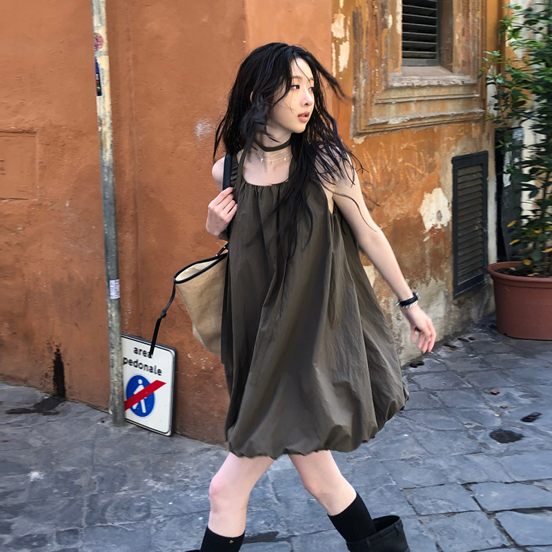 New Fashionable Petite Chic Korean Style Early Spring Design Vest Dress Layered with a Tutu Skirt Maternity Dress Trendy