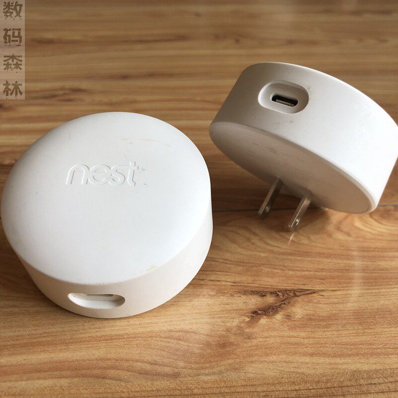 US standard Google original PD charger type-c charger 28W Suitable for IPAD iphone12pro 11 XSMAX