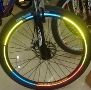 Bike Wheels Sticker Mountaineering Car Reflective Patch Bike Caution Stick Rim Steel Ring Stickers