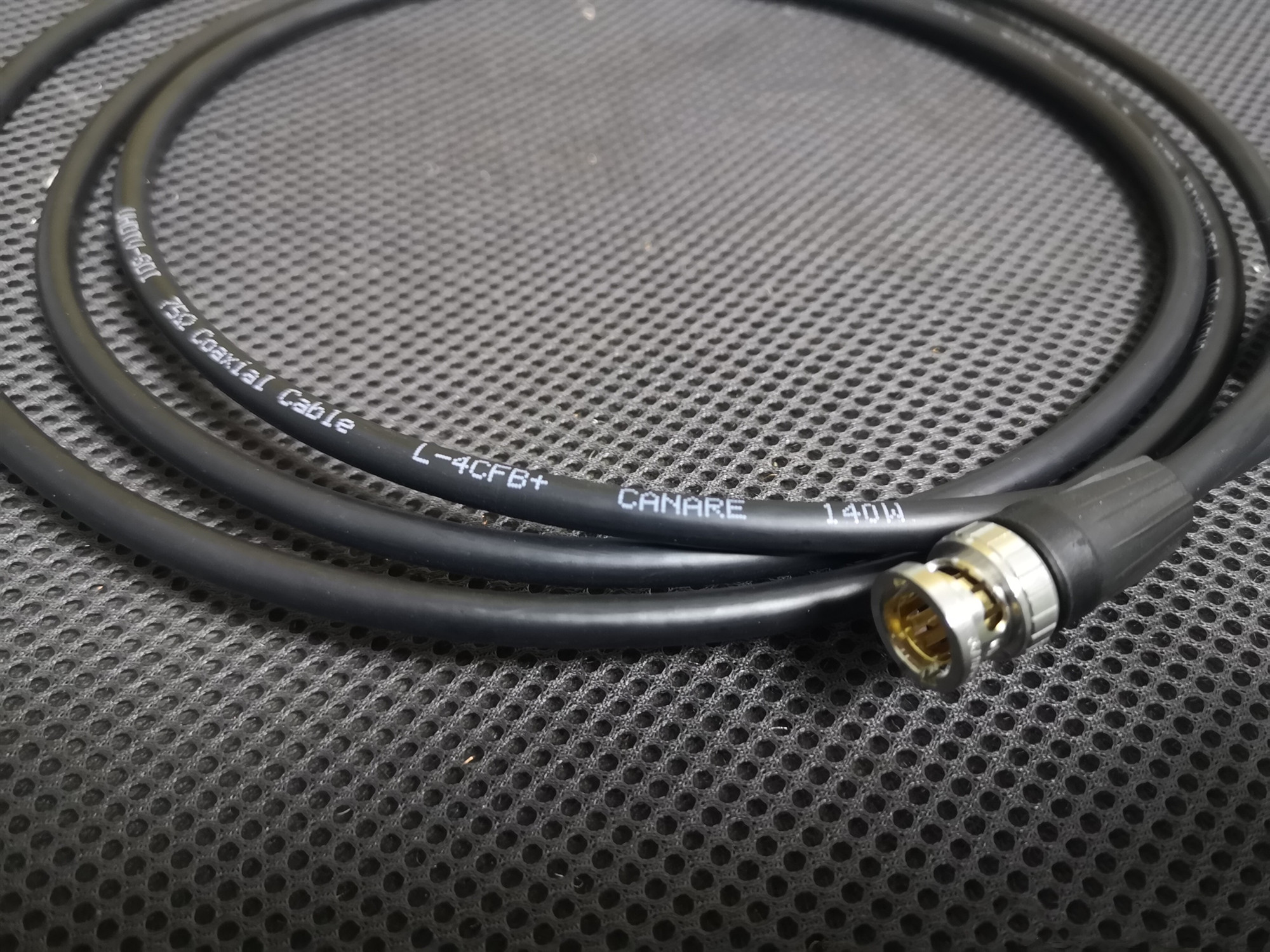 CANARE Canamey L-4CFB HD-SDI 3G 6G 4K high-definition Q9BNC coaxial 75-4 transmission line