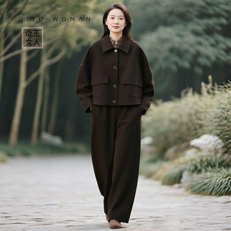 Early Spring Thickened Lapel New Woolen Coat, Loose and Slimming Wide-Leg Scimitar Pants, Elegant Lady Style Mother's Outfit