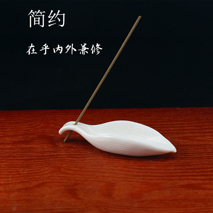 Ceramic lotus leaf small aromas inserted in classical white porcelain incense stick holder line fragrant inserts for round lotus sceneinserts