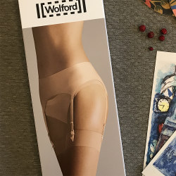 ສິນຄ້າມີພ້ອມສົ່ງ Wolford Satin Stocking Belt satin texture garter belt 59538