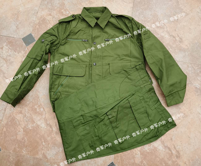 New 87 Summer buttocks with pocket stock Old stock's confirmation training suit