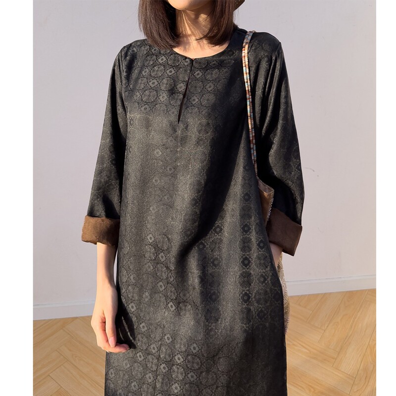 Skirt Length 1.35m ! Beautiful Floral Patterned Silk Cloud Yarn! Silk Round Neck Long Sleeve Loose Slit Straight Dress
