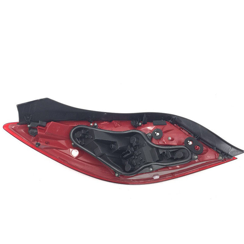 Suitable for the new Regal rear light assembly rear brake light lamp 09 10 11 12 13 Regal rear tail light