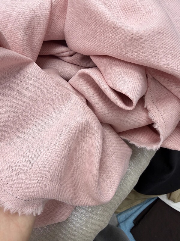 140cm Width 1.35m g Twill Pink Linen Clothing Fabric