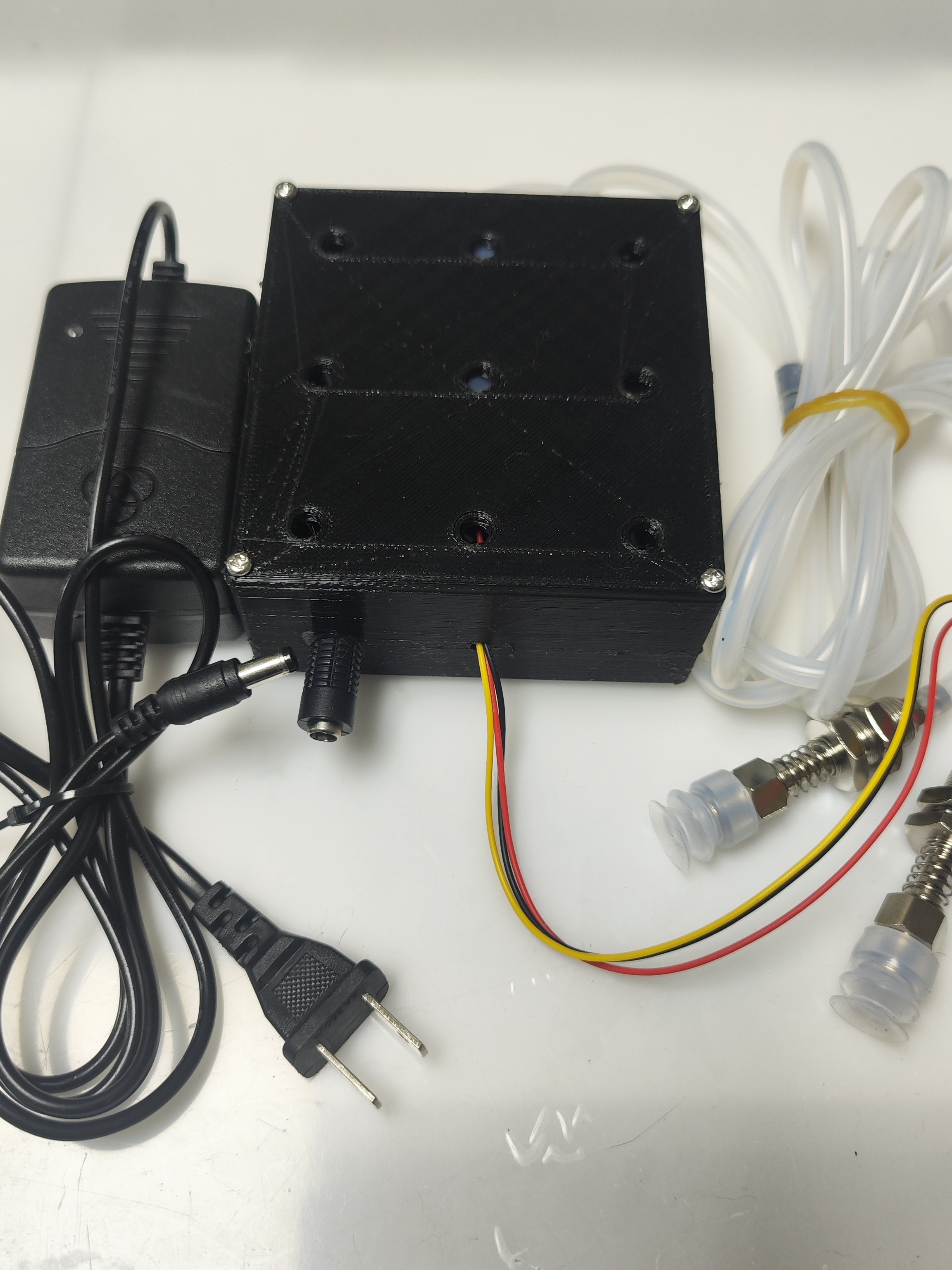 Robotic Arm Gripper Vacuum Pump/Suction Cup/Capable of Lifting 1kg, Two-Wire Simple Control/Also Can Be Controlled by a Microcontroller