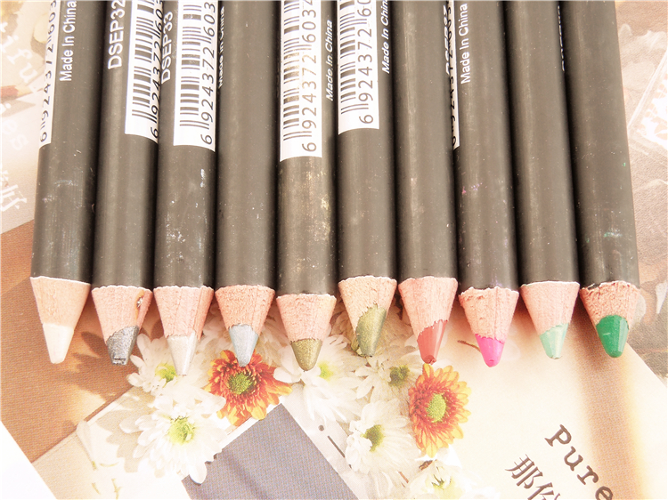 [Giải phóng mặt bằng hàng năm] Xuất khẩu Dubai USHAS White Silkworm Eyeliner Pencil Pencil Merman Lip liner - Bút kẻ mắt kẻ mắt nâu