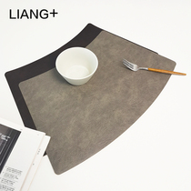 Round table fan-shaped table mat waterproof and oil-proof Japanese restaurant table mat thermal insulation western table mat home high-quality leather dinner plate