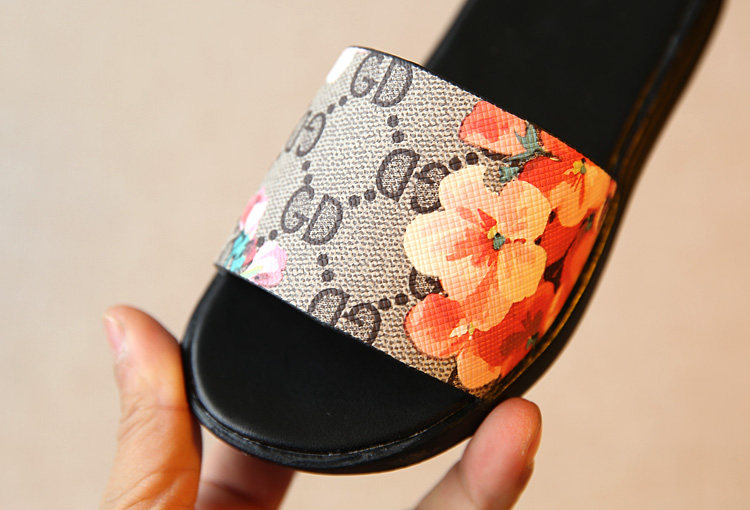 Pantoufles enfants en autre pour été - semelle caoutchouc - Ref 987218 Image 15