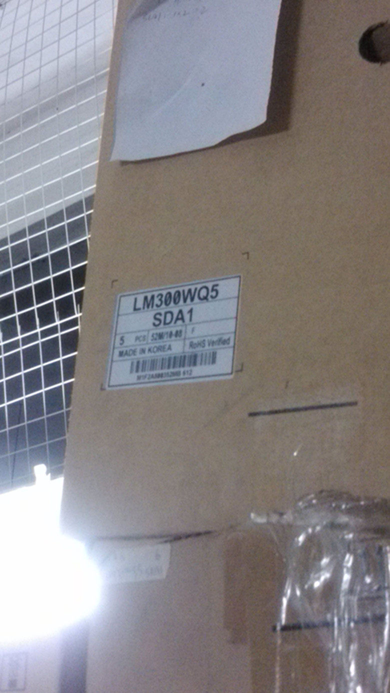 LM300WQ5 LM300WQ5 SDA1 SLA1 LG30 0 LG30 inch professional mapping screen brand new original package