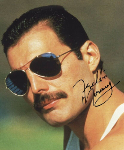 Freddie Mercury Freddie Mercury Queen Autograph Photos