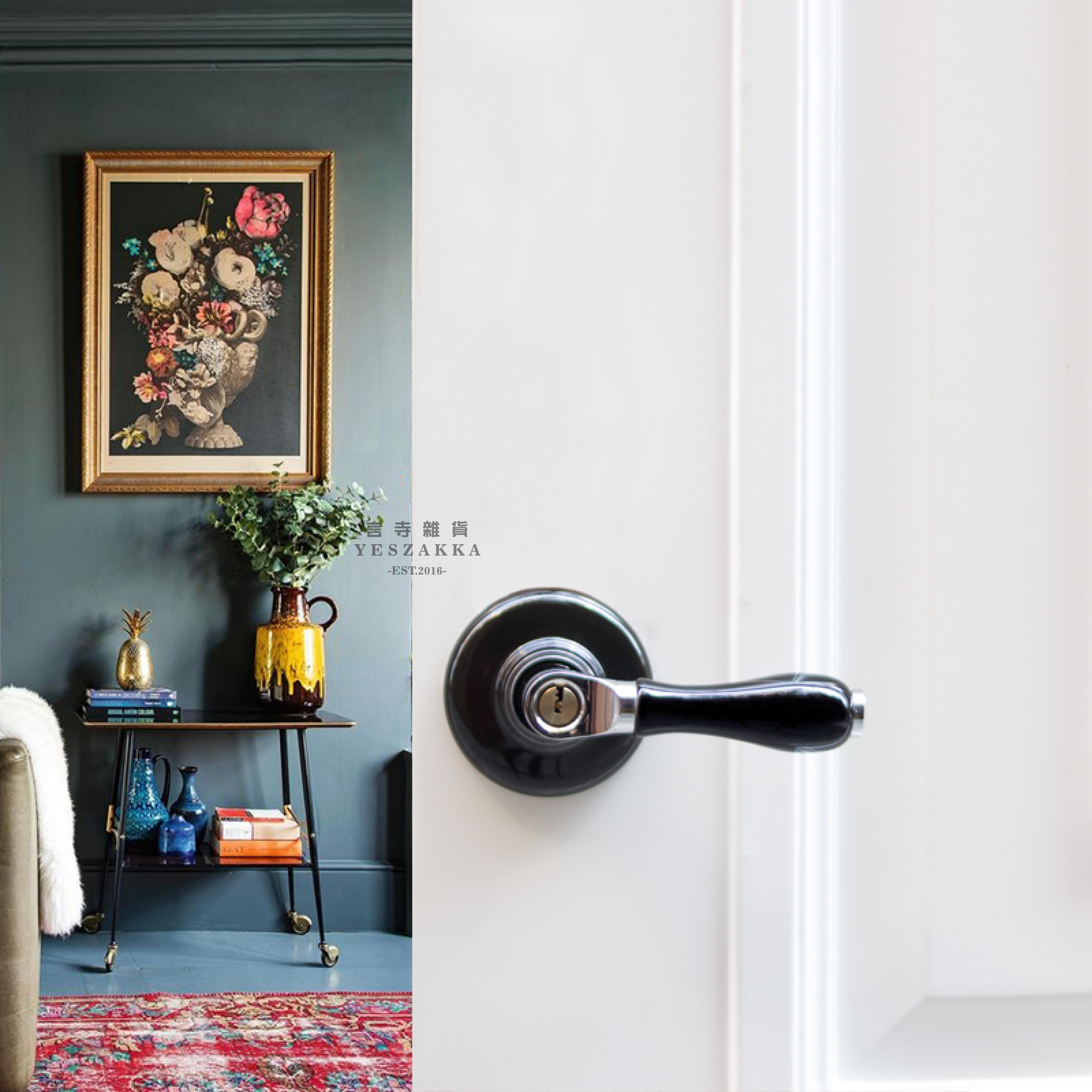 Yanji miscellaneous goods-Vintage English door Wooden door Universal door handle handball lock Ceramic door handle with key