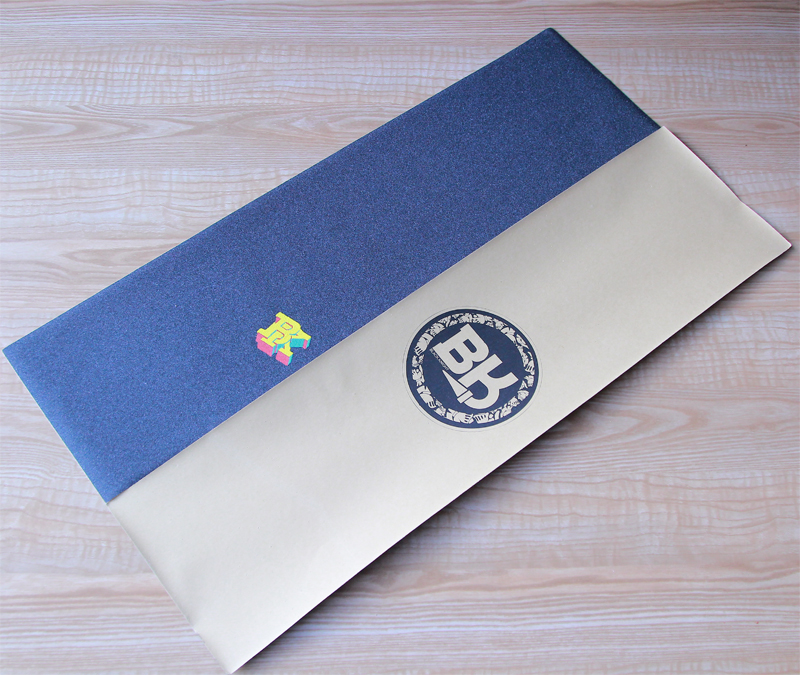 Fengzi Skate Shop Authentic BK Skate Scrub Giấy đôi ván trượt chống trượt lỗ giấy nhám đen - Trượt băng / Trượt / Thể thao mạo hiểm giày patin heelys 4 bánh