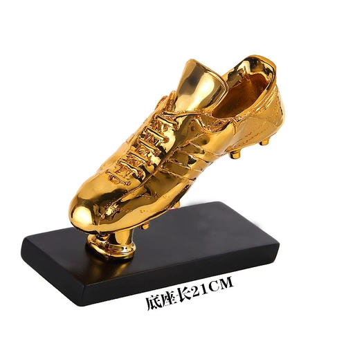 Европейский футбольный футбольный трофей Европейская лига Стрельца Футбольная оборона