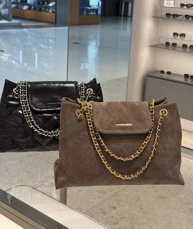 Charles&Keith26 Autumn Ck2-90151648 Diamond Pattern 90151676 Chain Bag Medium Underarm Bag