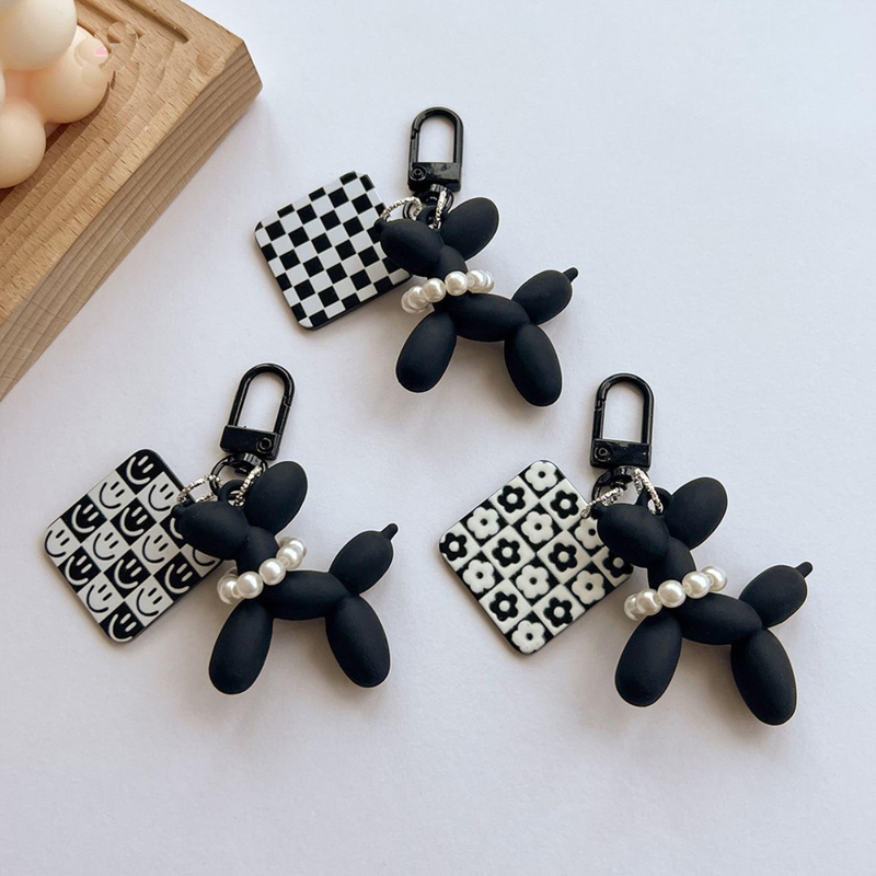 Dark-Themed Balloon Dog Car Keychain ins Keychain Pendant Couple's Personalized Checkerboard Keychain Women's Bag Accessory