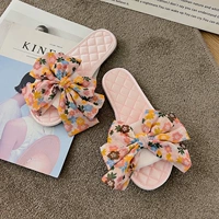 С бантиком, розовый