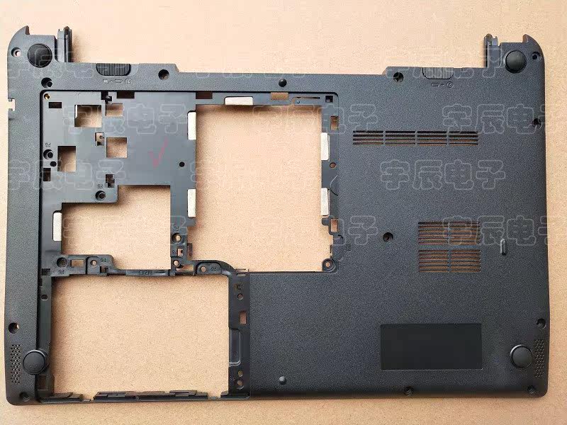 Suitable for TOSHIBA Toshiba U940 D shell U950 U945 D shell bottom shell laptop shell