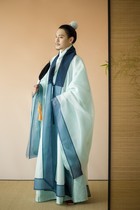 Rent (Zhong - e - han clothing) four - mixed gold flower robe clear water green such as Yu - ju