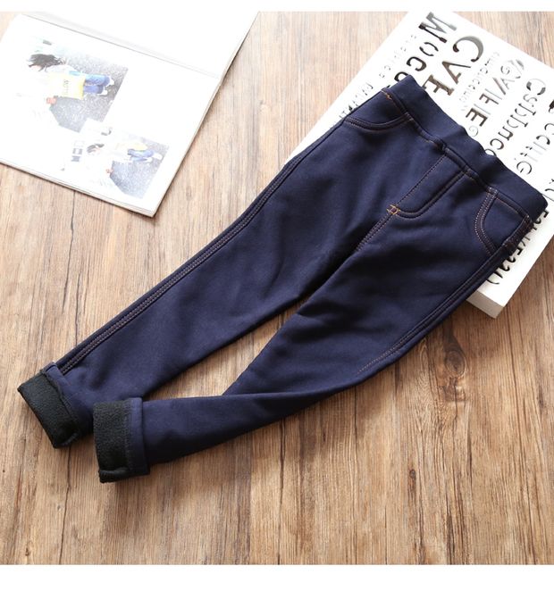 Quần áo trẻ em 2018 mùa đông mới cho bé gái giả denim thêu cười cộng với quần nhung ấm quần jean baggi trẻ em