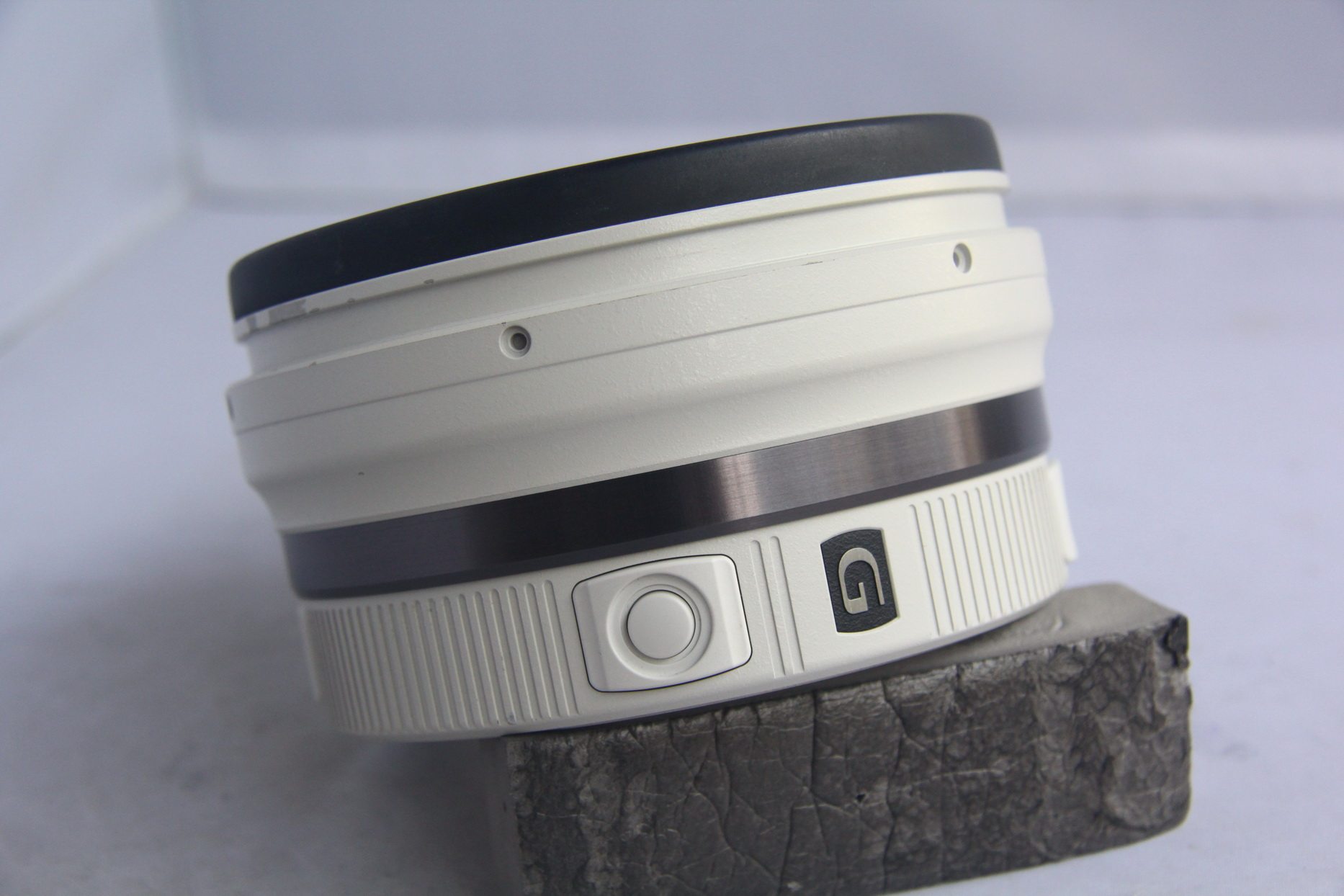 Sony sony AF APO 300mm F2 8 G (D) SSM front group accessories