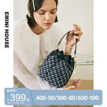 Imini old flower bucket bag 2021 new female spring and summer tide fashion retro simple drawstring messenger bag small bag