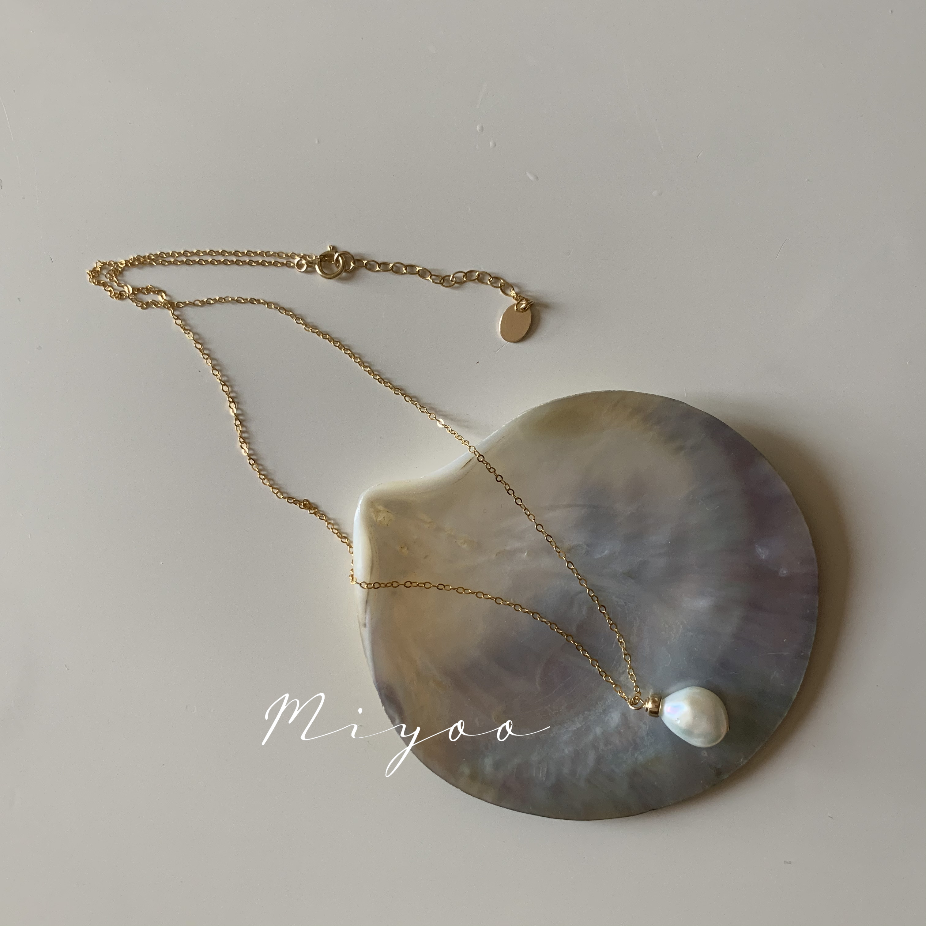 Minimalist natural Baroque stone pearl 14k gold vintage exquisite temperament female handmade custom clavicle necklace