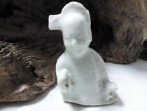 Rare white-glazed statues of civil servants in the Ming Dynasty Ancient porcelain pieces Old porcelain Antique collection Genuine old objects