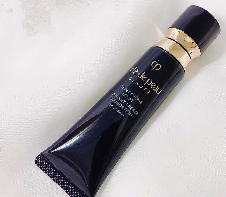 Japan homegrown new version 2021 new version CPB skin key light forged powder bottom cream powder cream 25g