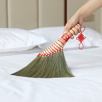 At the beginning of the art auspicious Miscanthus soft wool bed brush household dust removal large brush hand-made small broom multifunctional cleaning and festive