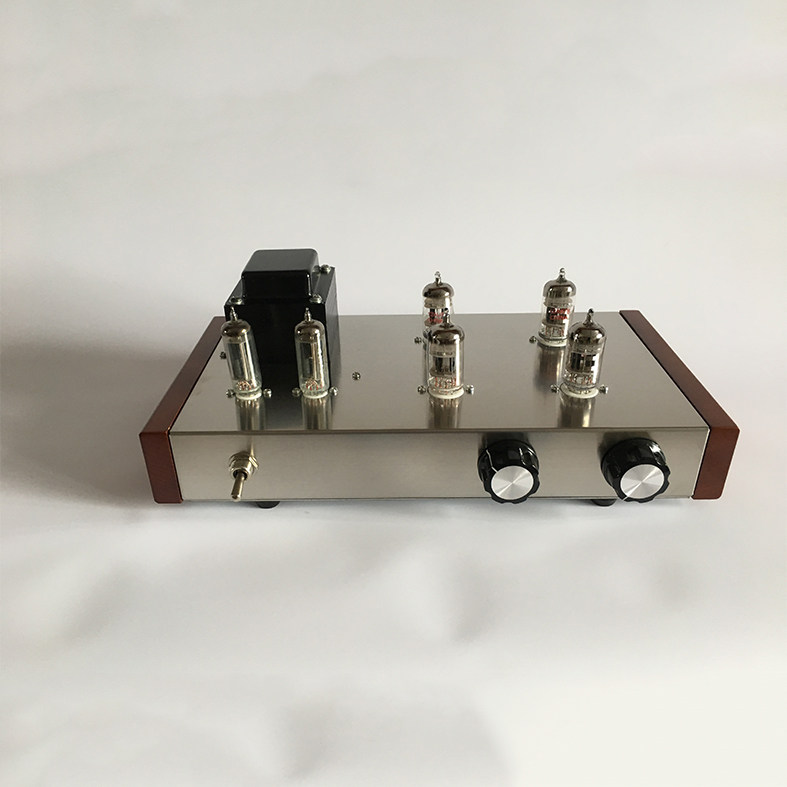 The 2020 version adopts the improved Hetianmao amplifier circuit fever tube front-stage tube pre-amplifier kit