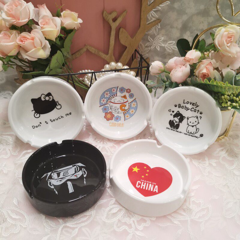 Cute round smoking Ashtray Ceramic Boomer LADY GIFT INTERNET CAFE HOTEL HOTEL available