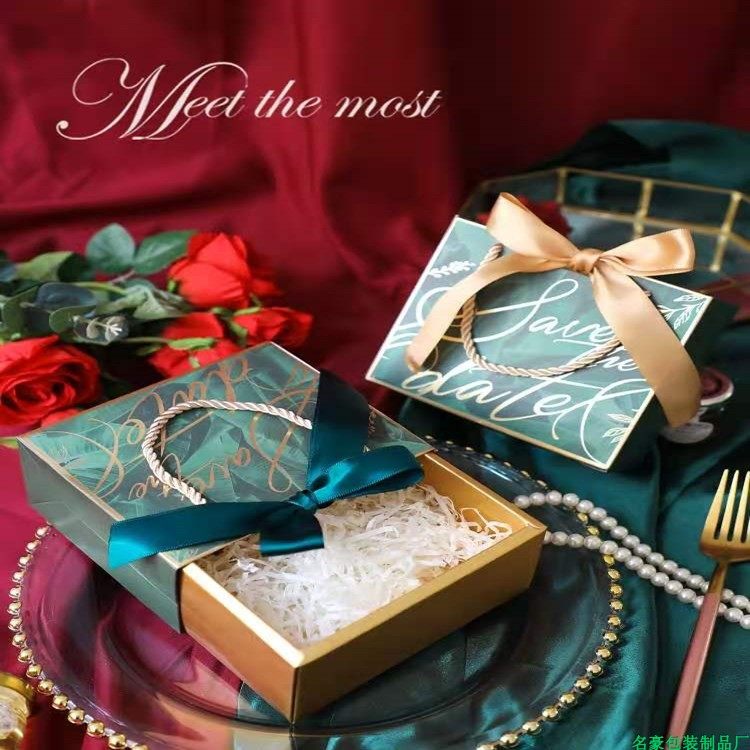 2020 high-end wedding supplies, time tote bag, red wedding candy box, hand-carrying candy box, candy wrapping paper