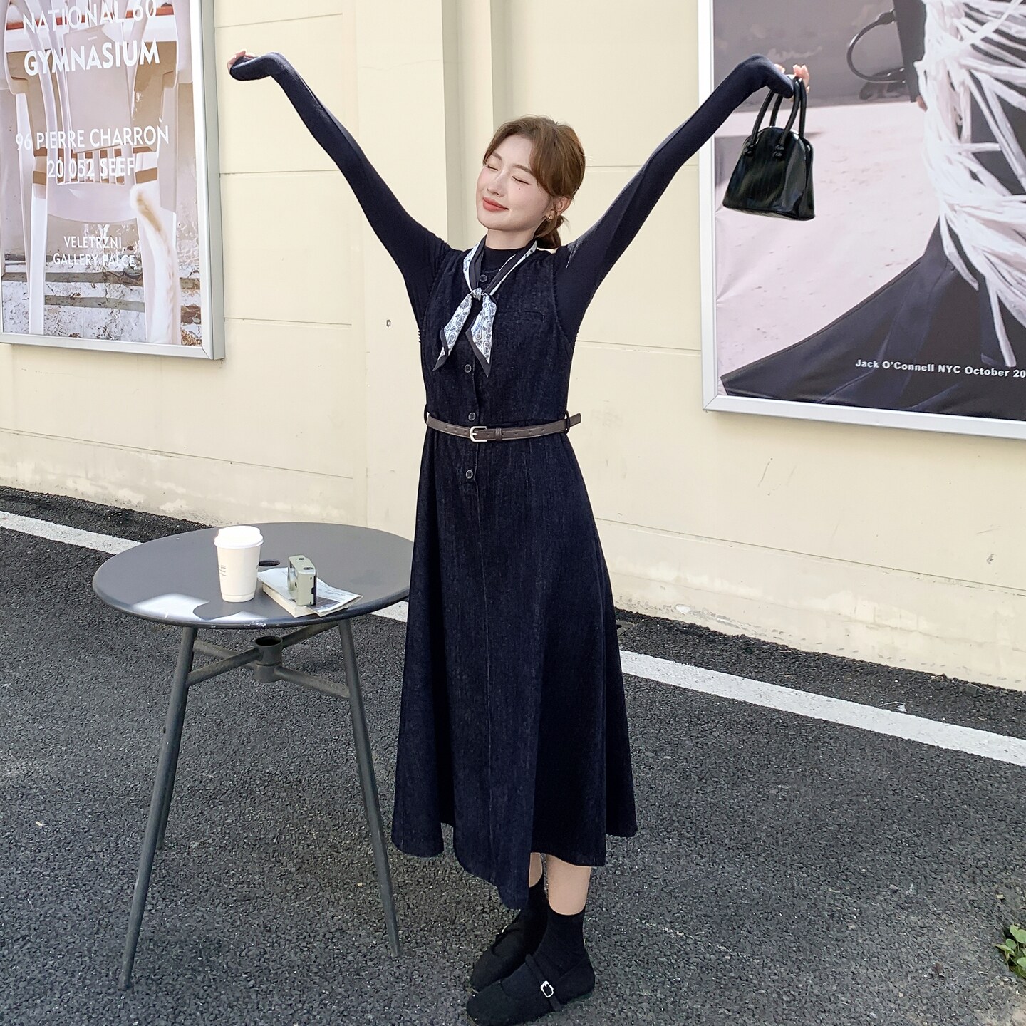 韩版复古圆领背心连衣裙女2025年春秋季新款收腰显瘦减龄上衣套装,女装套装/套裙,2C307