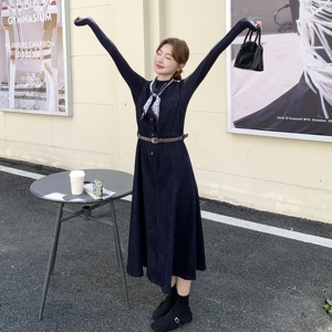 韩版复古圆领背心连衣裙女2025年春秋季新款收腰显瘦减龄上衣套装图片