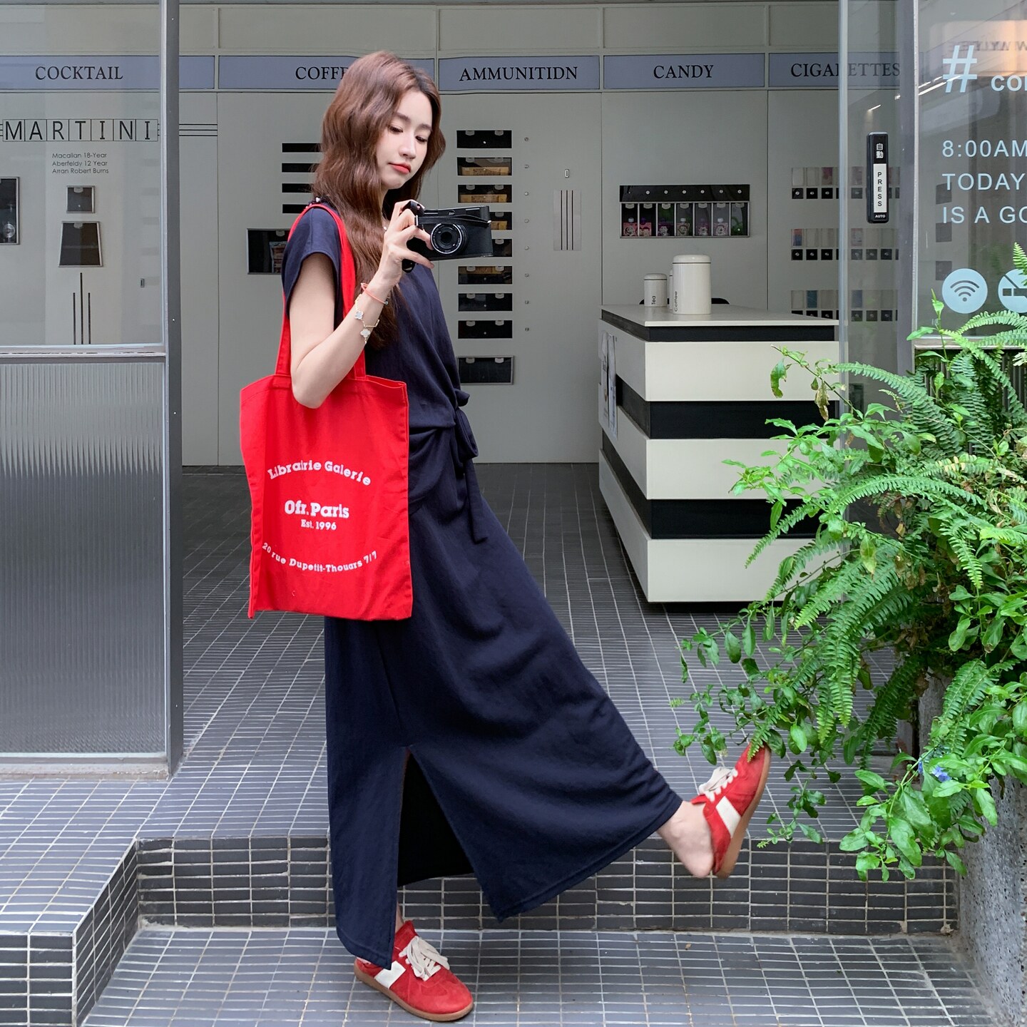 深蓝色花边领上衣阔腿裤套装2025新款女夏季今年流行高级感两件套,女装套装/套裙,2C098