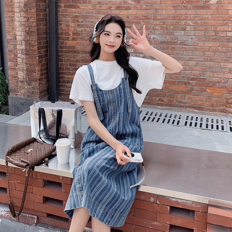 时尚条纹牛仔背带裙女新款夏季慵懒风宽松休闲减龄气质吊带连衣裙,女装连衣裙,2C112