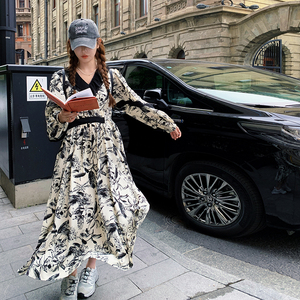新款 现货 法式复古水墨画V领撞色长袖连衣裙 3308-P115-K178图片