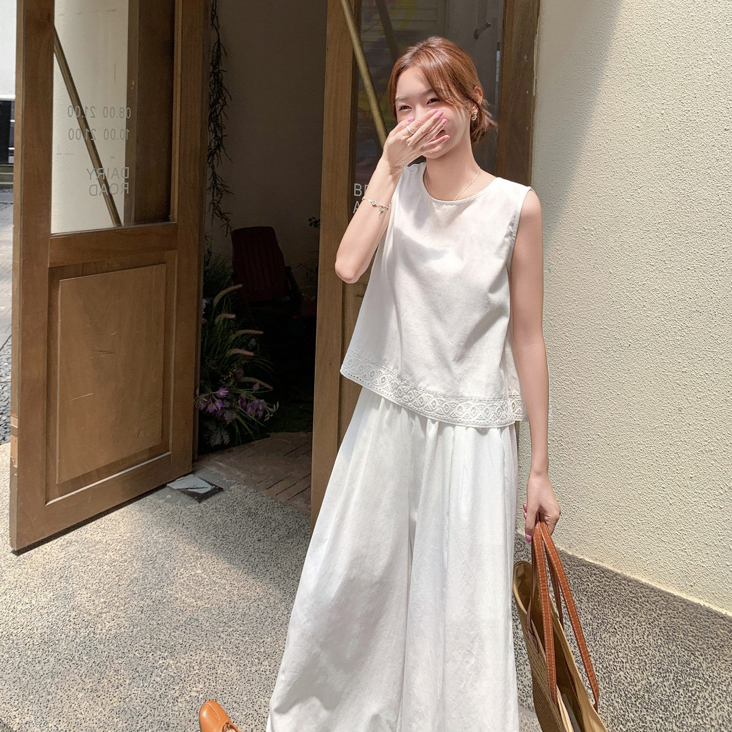 档口现货2025女装新款夏装棉麻蕾丝套装570-p155-k228,女装套装/套裙,2C266