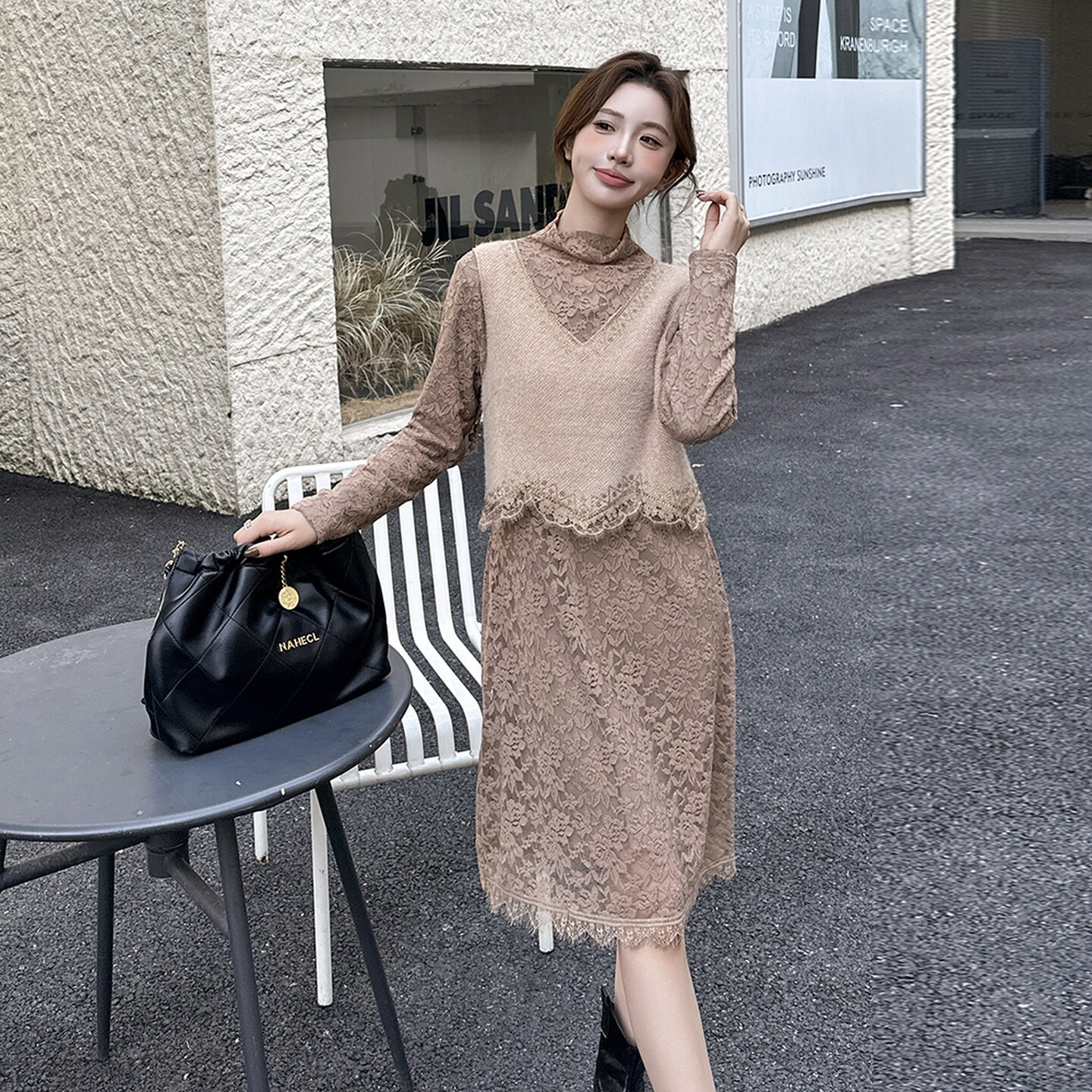 法式蕾丝马甲连衣裙两件套女春秋2025新款小个子甜美独特漂亮超火,女装连衣裙,2C013
