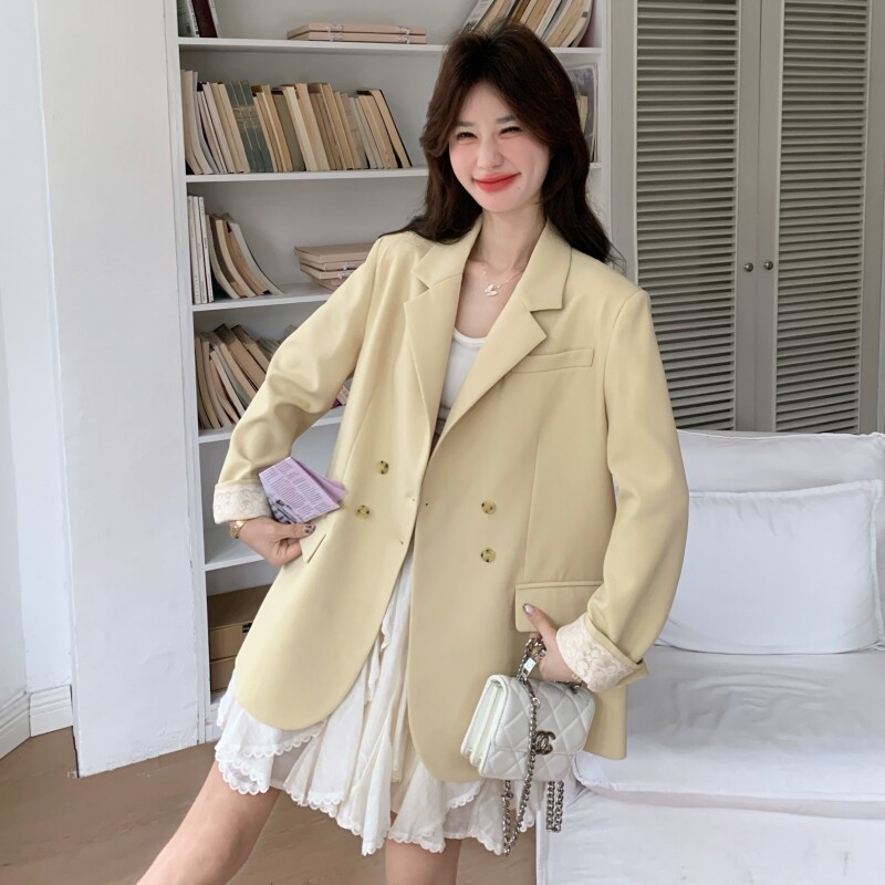 新款现货！2026春季蕾丝拼接奶黄色西装短外套C205-P145K238,女装西装,2C320