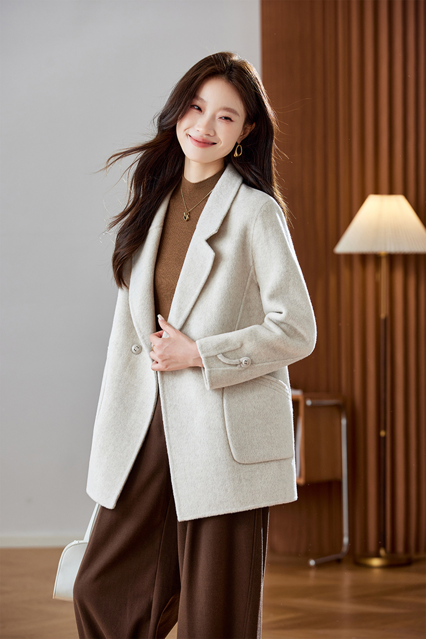 气质西装领中长款毛呢外套女2025秋冬新款时尚通勤双面羊毛呢大衣,女装羊绒大衣,衣佳和
