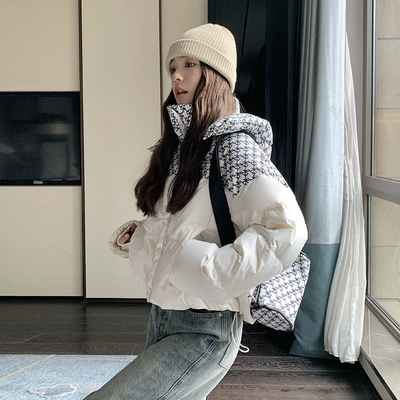 【新款】已出大货撞色拼接减龄羽绒服088-9915p195k298,女装短外套,2C088