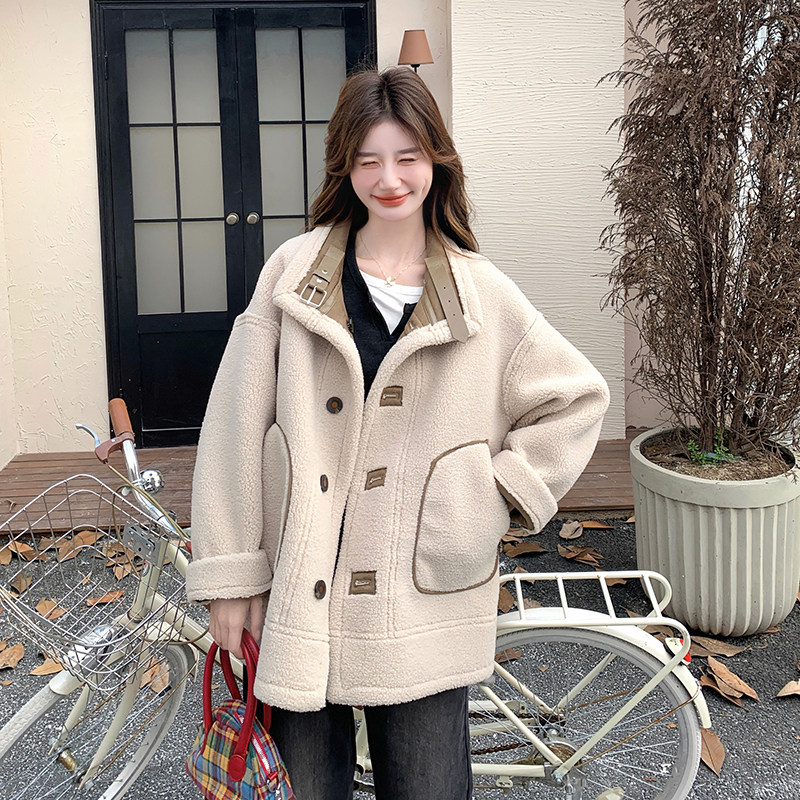 【新款】两面穿皮毛一体羊羔毛外套2C131-636-P185K268,女装短外套,2C131