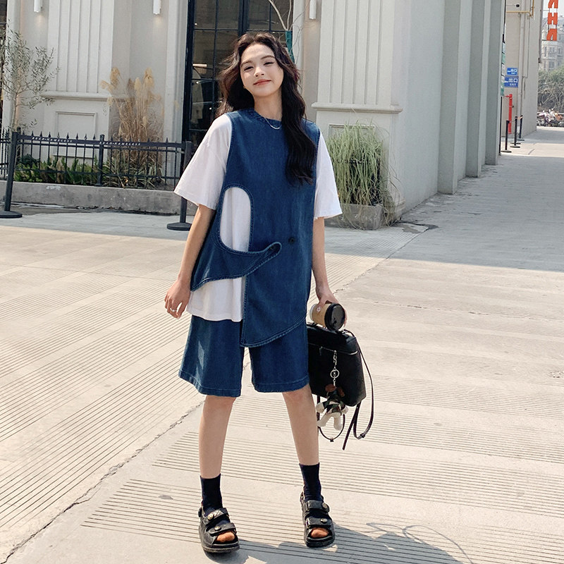 牛仔时尚套装女2025新款设计感夏装搭穿搭配一整套阔腿短裤两件套,女装套装/套裙,2C112