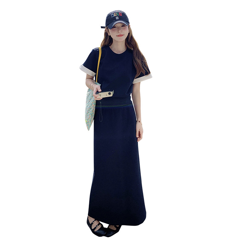 藏青色休闲运动套装裙女夏季新款独特漂亮超好看t恤半身裙两件套,女装套装/套裙,2D043