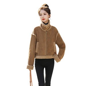 皮毛一体羊羔毛短外套女2025冬季新款小个子加厚麂皮绒机车服，女装皮草，自然秀图片
