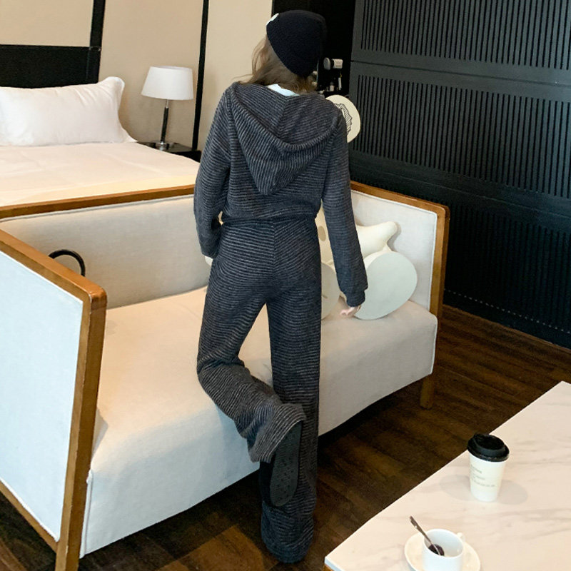 春季新款女连帽拉链开衫卫衣直筒裤两件套潮,女装套装/套裙,2C310